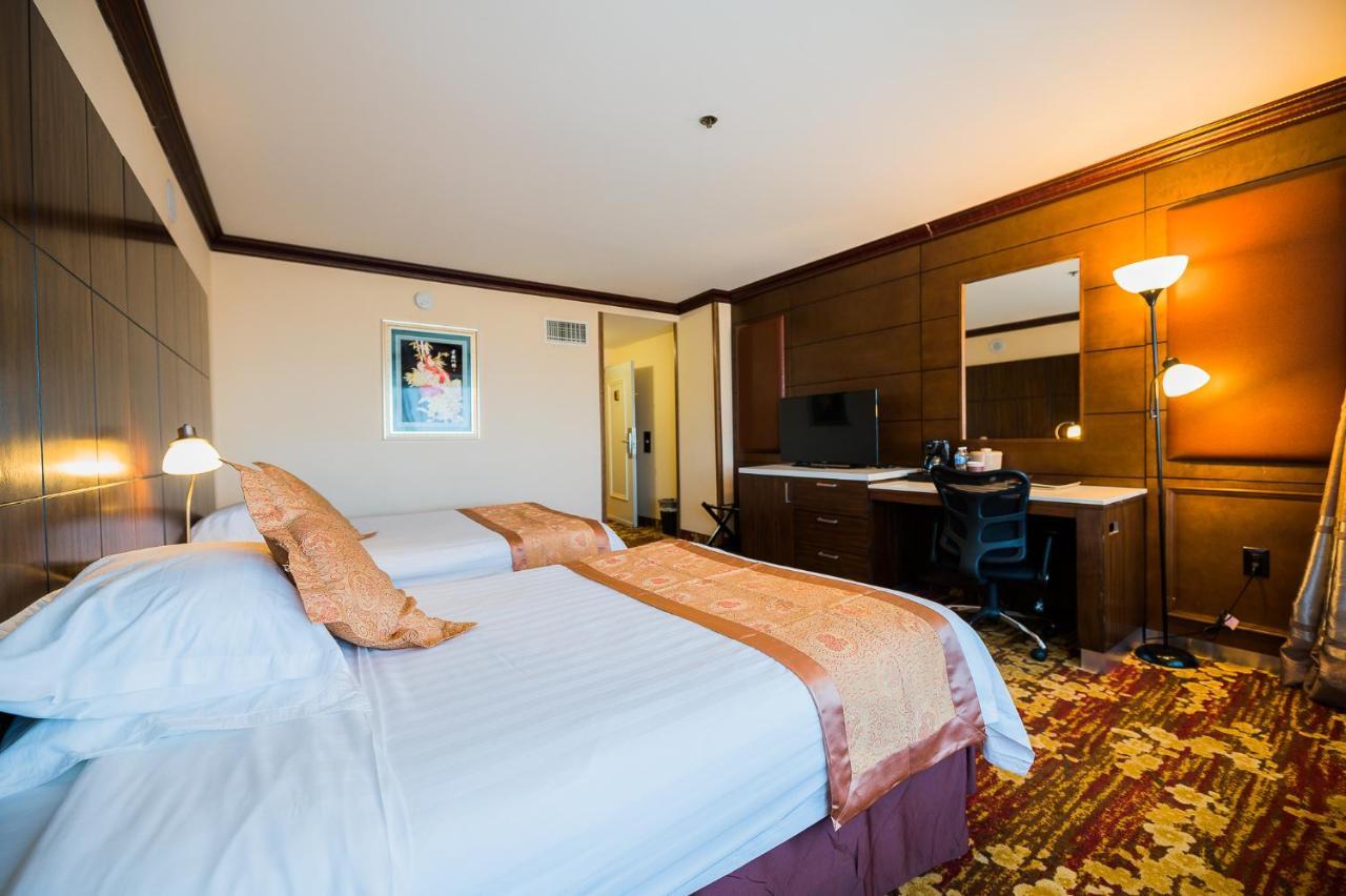 Hotel La Crystal -los Angeles-long Area Carson