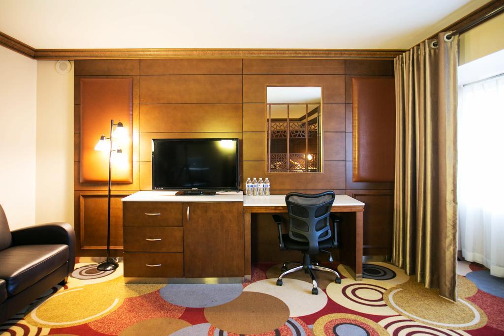 La Crystal -los Angeles-long Area Hotel Carson