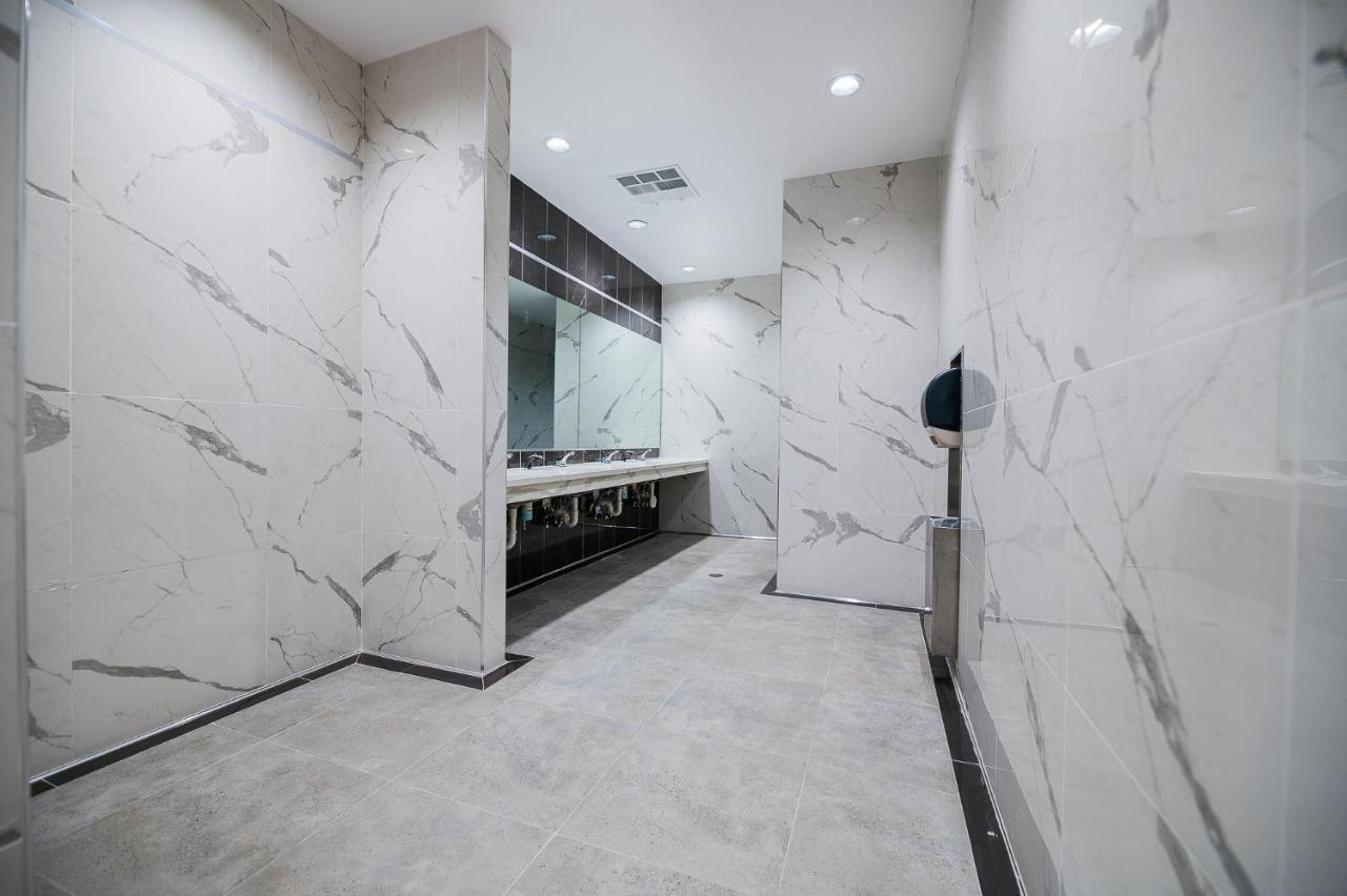 La Crystal -los Angeles-long Area Hotel Carson